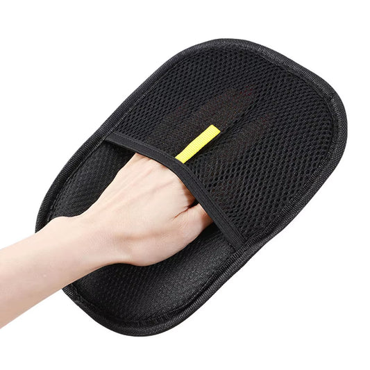Say goodbye to stubborn pet hair! These multifunctional grooming gloves gently remove loose fur from your cat or dog while also working as a powerful static hair remover for sofas, carpets, and clothes. Soft, breathable, and easy to clean – a must-have for every pet owner!